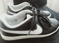 Grajewo ogłoszenia: Sprzedam buty:
1) Adidas Sportswear - Sneakersy niskie. Buty... - zdjęcie