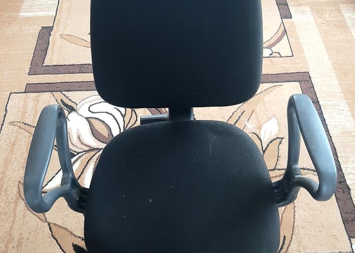 Grajewo ogłoszenia: Sprzedam krzesło obrotowe stan techniczny bardzo dobry siedzenie...