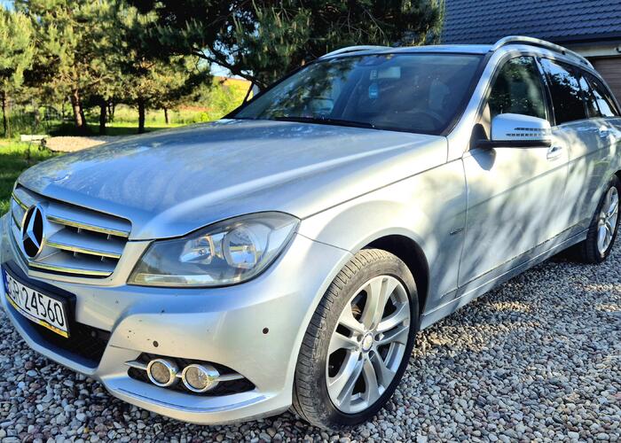 Grajewo ogłoszenia: Sprzedam Mercedes-Benz C-Class kombi z 2014 roku z silnikiem 2.2...