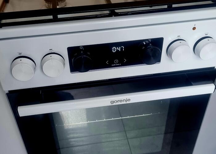 Grajewo ogłoszenia: Sprzedam roczną kuchenkę gazową z elektrycznym piekarnikiem na...